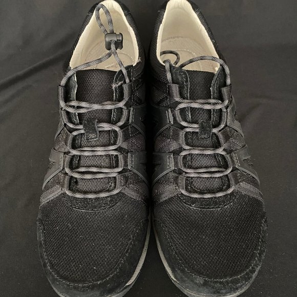 Dansko Henriette women's walking shoes - worn once - Picture 1 of 3